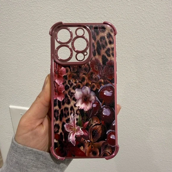 Floral cherry Leopard Print Phone Case iPhone 16 pro - Picture 4 of 5